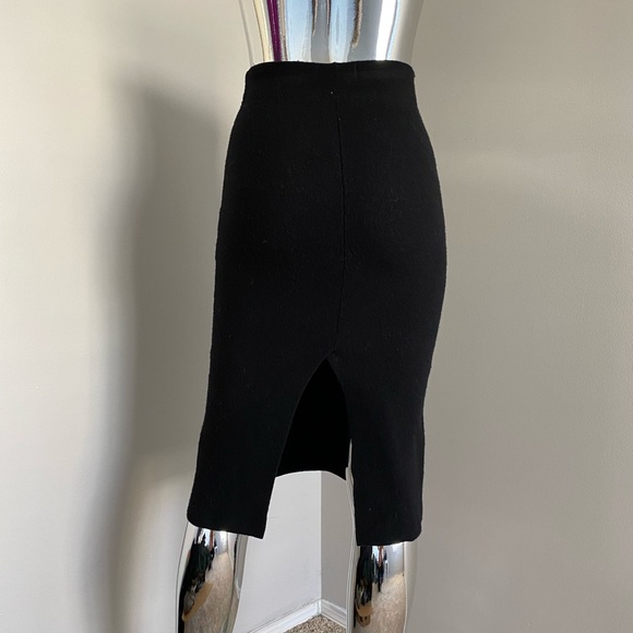 Wool Babaton skirt - Picture 2 of 4